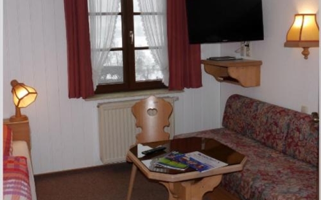 Gasthof Pension Rotes Haus