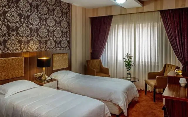 Aramis Hotel