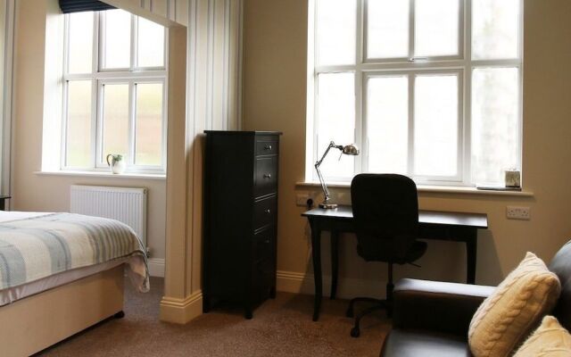 Hendford Apartments