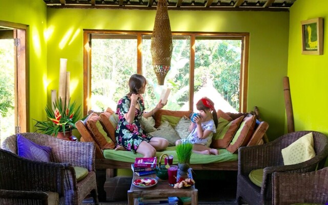 Sarinbuana Eco Lodge