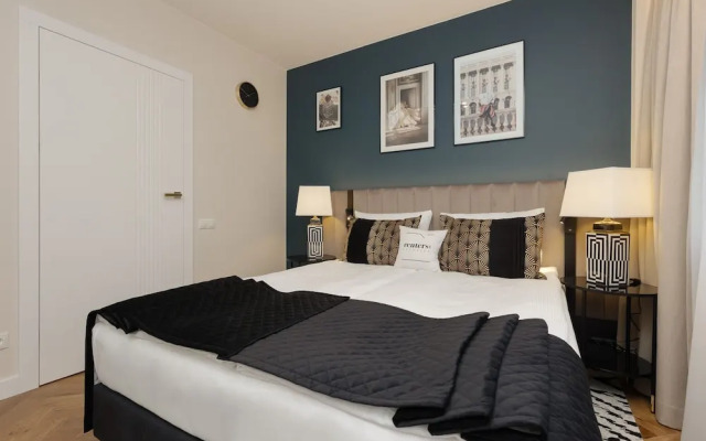 Blue Moon Residence by Renters Prestige