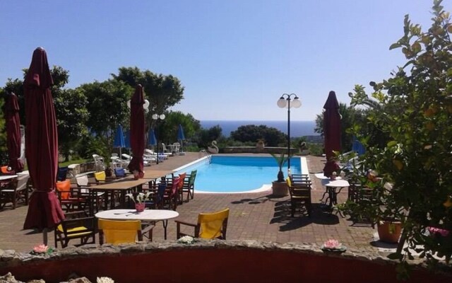Drosia Rooms