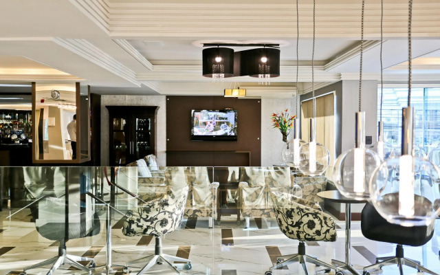 Sandri Palace Hotel