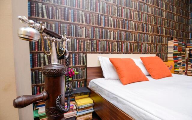 Check Inn Tbilisi