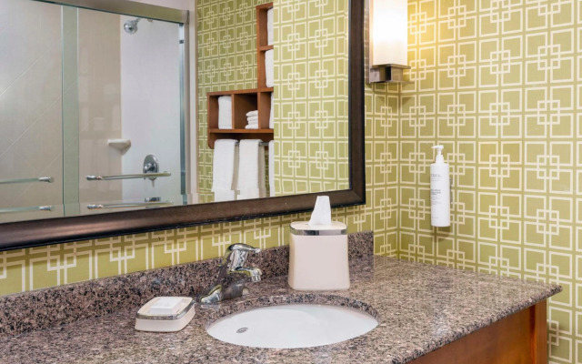 Hampton Inn & Suites Clayton/St. Louis-Galleria Area