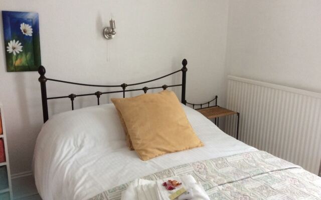 Brooklands Guest House