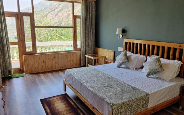 Doris Mountain Cabins Tirthan