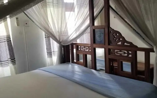 Warere Town House