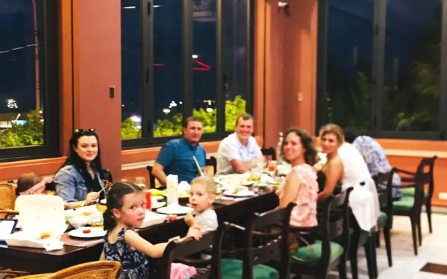 Nathalie's Vung Tau Restaurant & Hotel