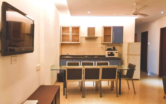 Landmark Suites