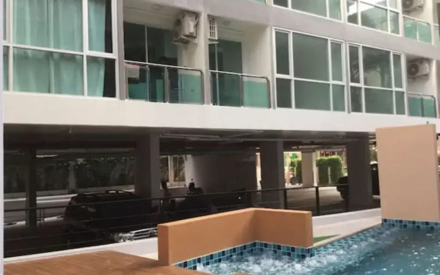 Chateau In Town By Renvio