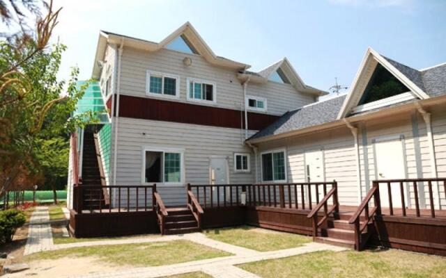 Pocheon Neulpureun Pension
