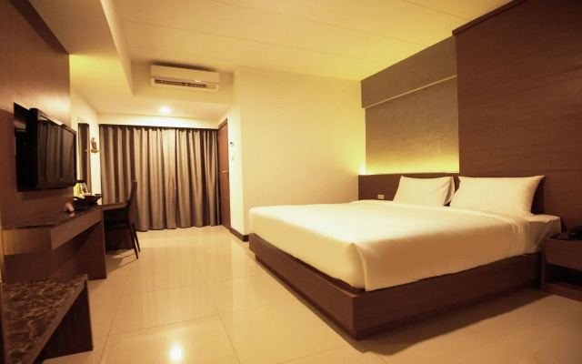 B2 Chang Phueak Gate Premier Hotel