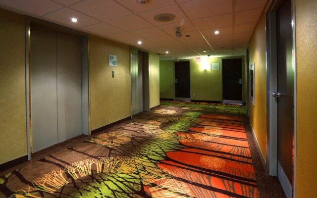 Holiday Inn Toronto-Brampton Conf. Centre