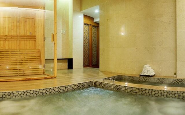 Nhat Ha L'Opera Hotel