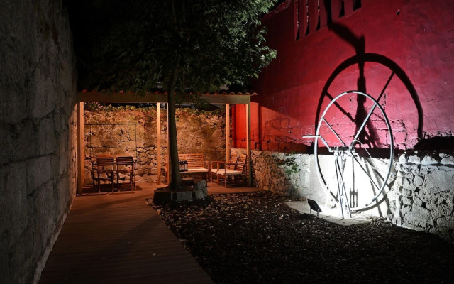 Liiiving in Porto - Historic Clérigos Apartment