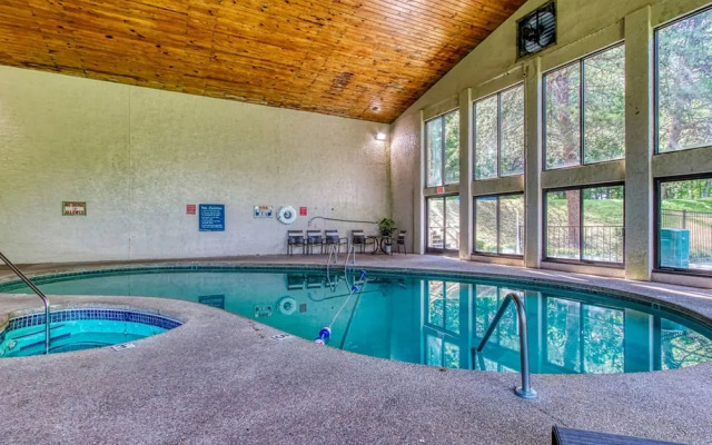 Pinecrest Townhomes-1K-2Q Unit-Renovated
