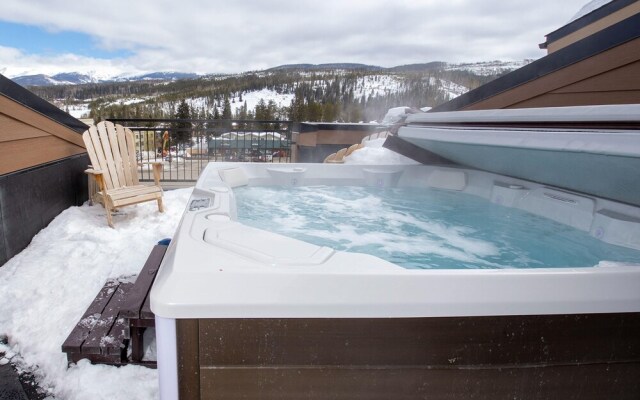 Arrow Townhome 276 by Stay Winter Park