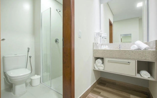 Vinhedo Plaza Hotel
