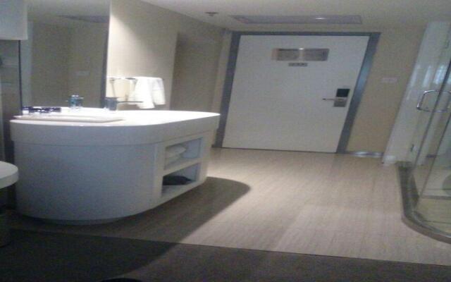 Zhotels