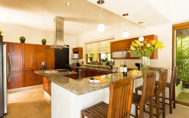 Casa del Mar Punta Esmeralda