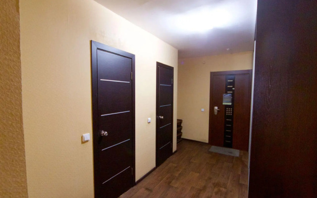 Апартаменты на улице Авиаторов 38