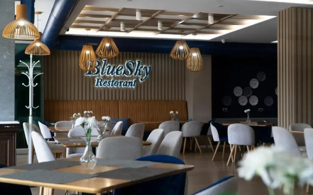 Hotel Blue Sky