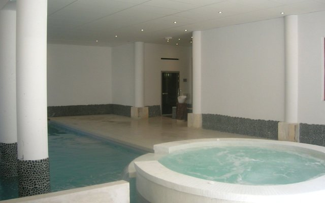Traditional Apartment Just 300 m. From the Thermal Baths