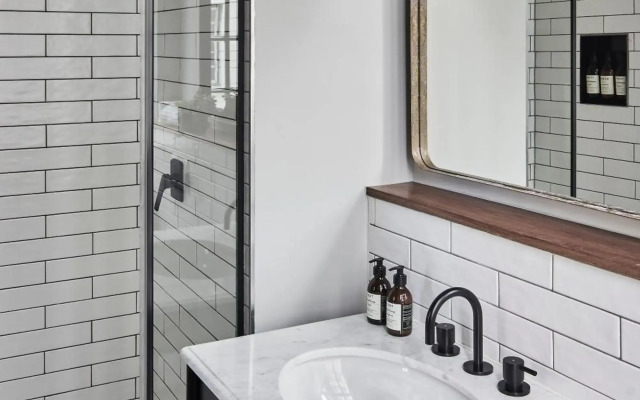 Gorgeous George by Design Hotels