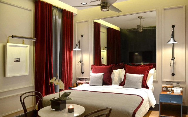 Browns Central Hotel