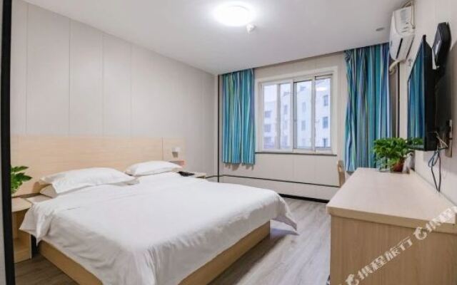 7 Days Inn Kaifeng Train Station