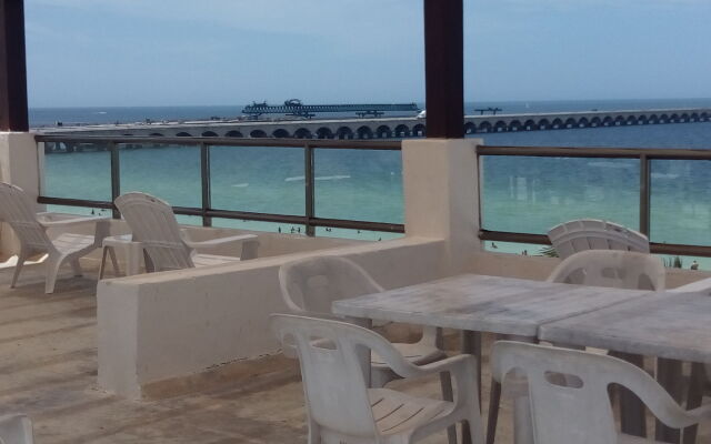 Hotel Playa Linda