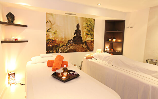 Dome Beach Marina Hotel & Resort