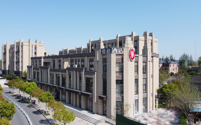 Yougo  Hotel