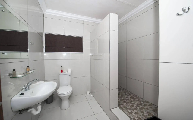 Kleinplasie Guesthouse