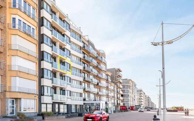 Winoc 302 Luxury Family Apartment on the Dike