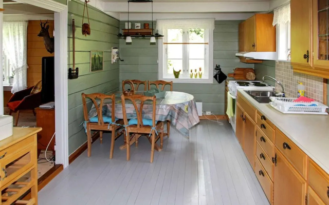 8 Person Holiday Home in Kvas