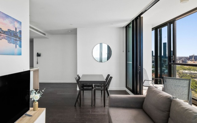 City Lights Retreat – Fortitude Valley
