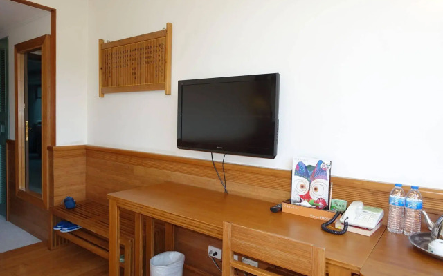 Ginkgo Hotel