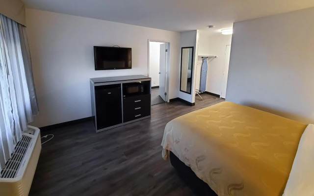 Quality Inn Burbank Airport