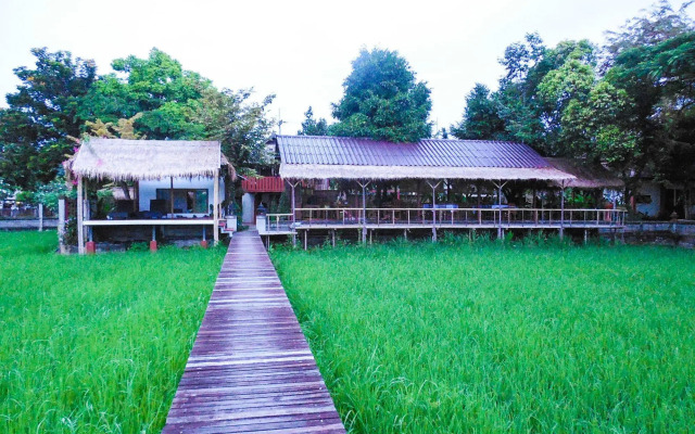 Palm Spa Village