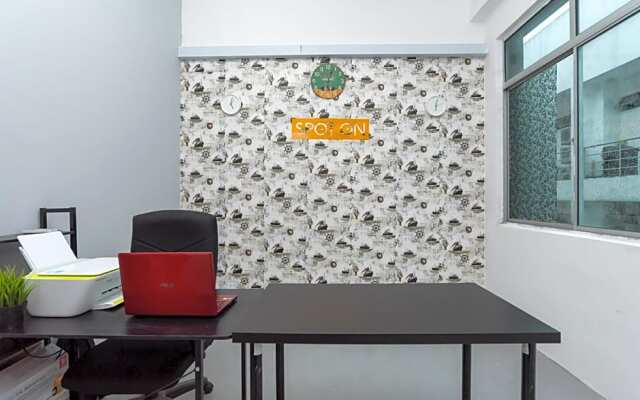 SPOT ON 89757 The Rooms JB