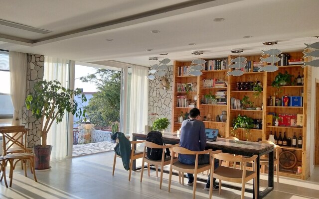 25 Degree Sea Boutique Homestay