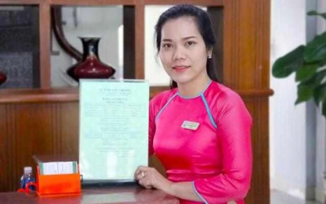 KHáCH SạN HUỳNH TấN 2