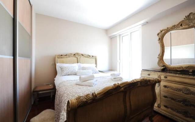 Sunset Penthouse Apartment with Hot Tub