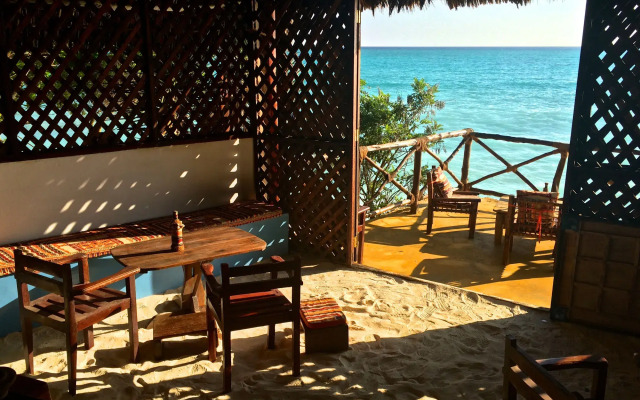 Sazani Beach Lodge