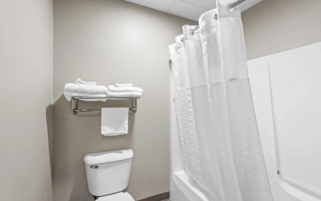 Days Inn by Wyndham Carroll