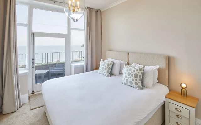 Host Stay 4 Metropole Towers