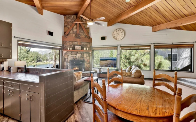 Cove Lakeview Cabin #2064