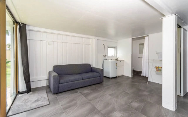 Escape to Bribie, Enjoy This dog Friendly Family Getaway!